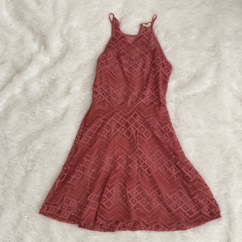 Pink lace Francesca’s dress